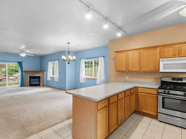 2828 Brewers Ln, Stillwater, MN 55082
