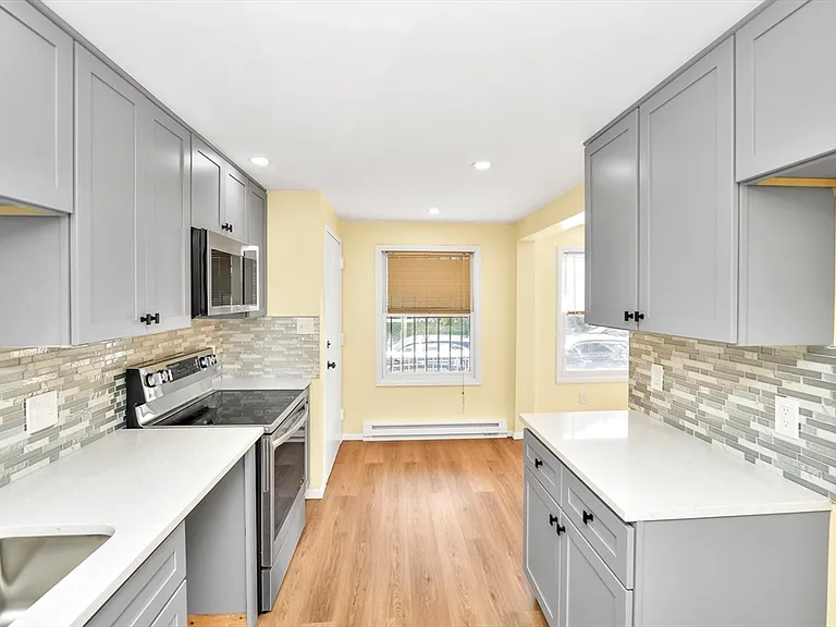11 Greendale Rd #2 — Photo 8