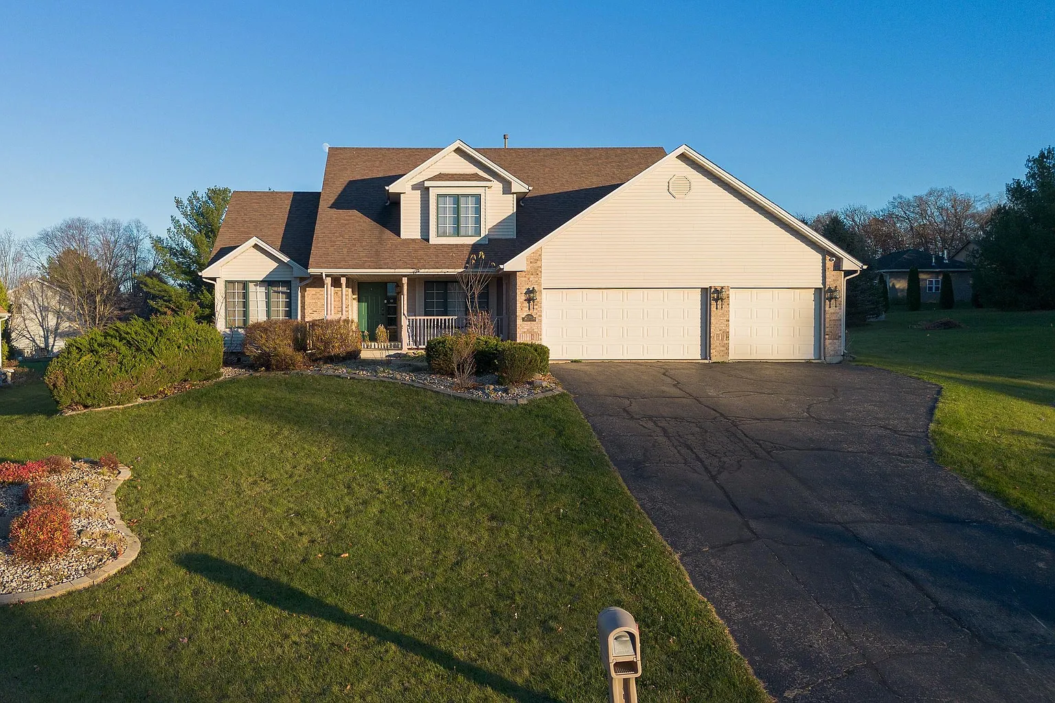 11399 Bayberry Dr photo 1