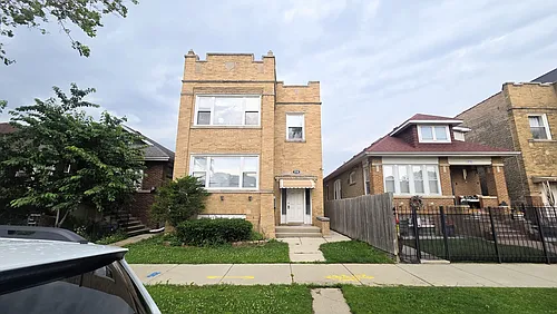 3734 W Giddings St #1 Photo 1