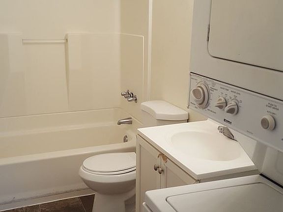 5th image of 708 Yakima Ave APT 3