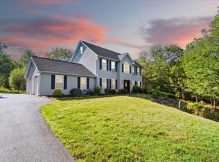 269 Russell Ct, Effort, PA 18330