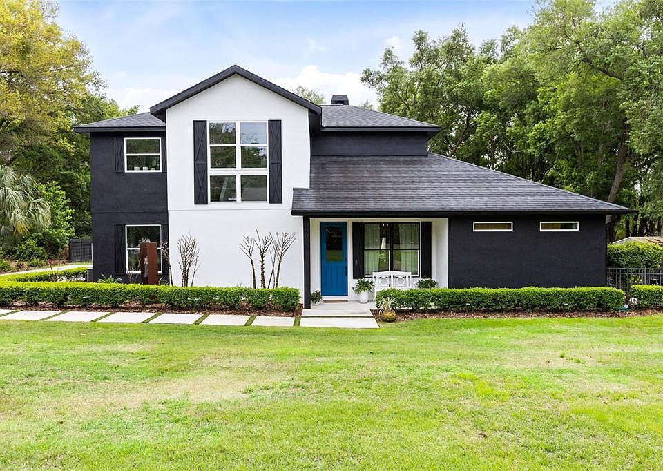1st image of 16100 HARBAR OAKS DRIVE