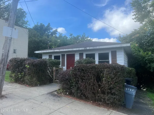 35 Stow Avenue, Troy, NY 12180