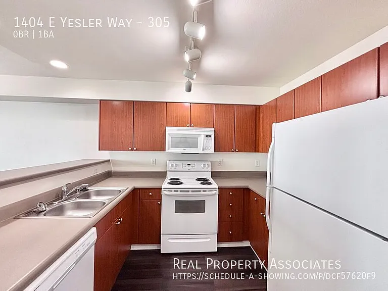 Yesler Way — Photo 11