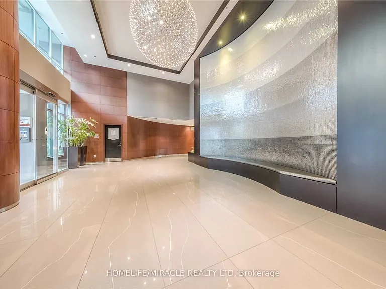 231 Fort York Blvd #2310 — Photo 16