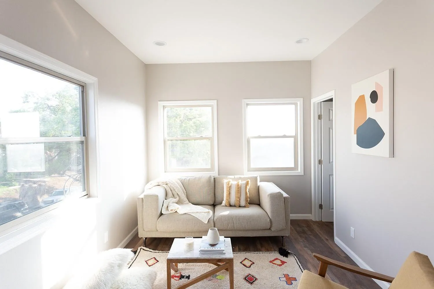 Studio, 414 sqft, $1,250 — Photo 1
