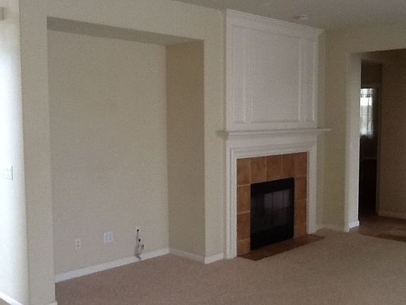 2nd image of 1905 Saint Salazar Cir