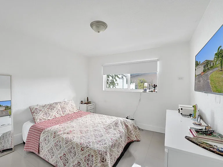 3322 McKinley St — Photo 36