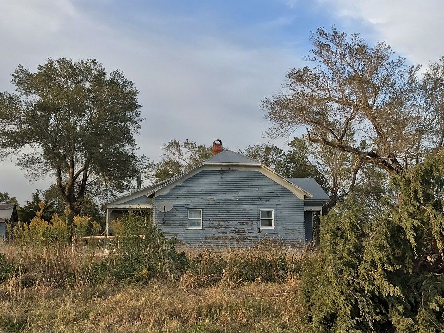 1st image of 1390 E 20th Ave N