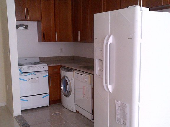 3rd image of 8411 Lander St APT 22