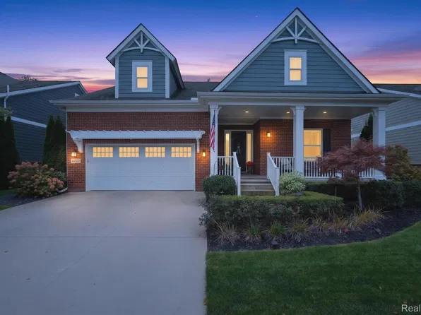 49777 Hancock St, Canton, MI 48188