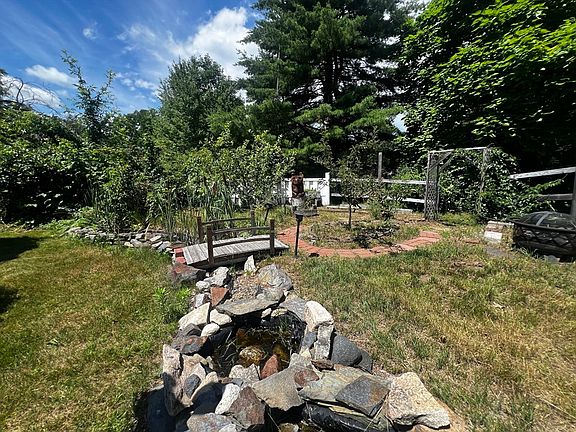 5th image of 1158 Millers Falls Rd