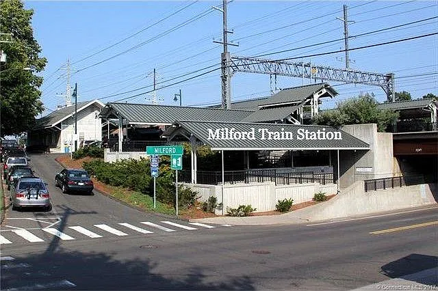 290 W Main St — Photo 26
