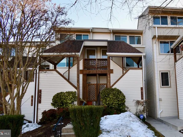 18349 Leman Lake Dr #805, Olney, MD 20832