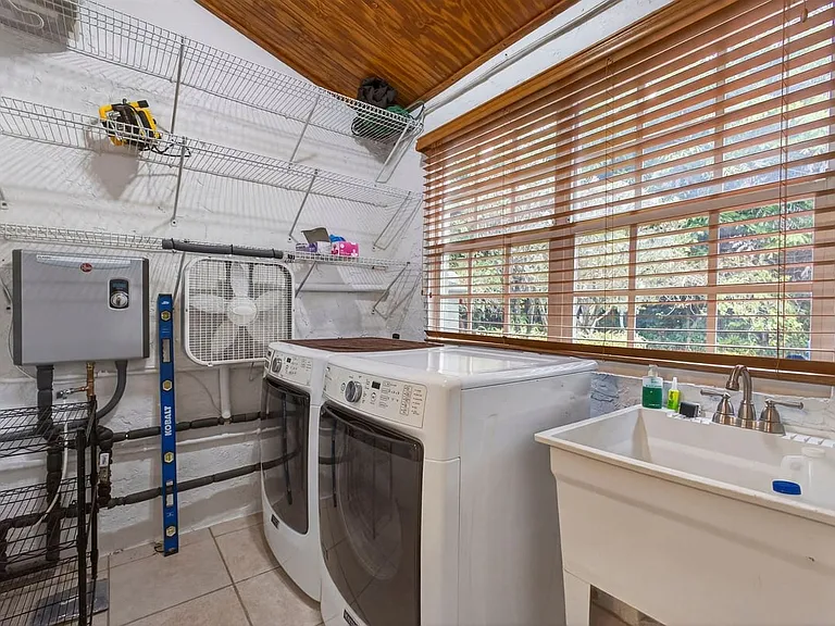 616 Upland Rd — Photo 13