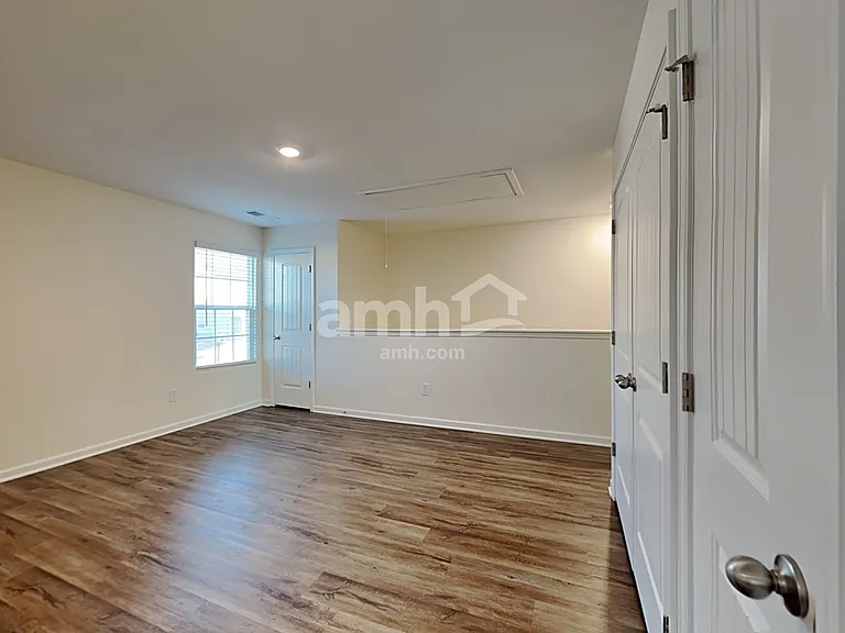 6072 Mason Tucker Dr — Photo 11