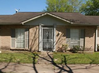 12819 High Star Dr, Houston, TX 77072