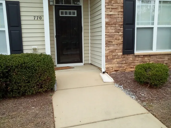 770 Whitetail Creek Way, Fuquay Varina, NC 27526