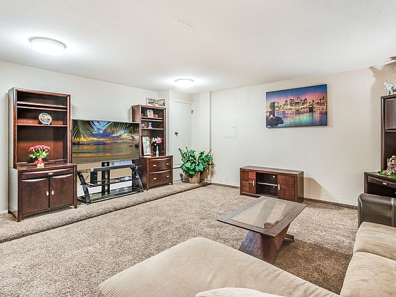 5th image of 14368 Wood Sugar Ct