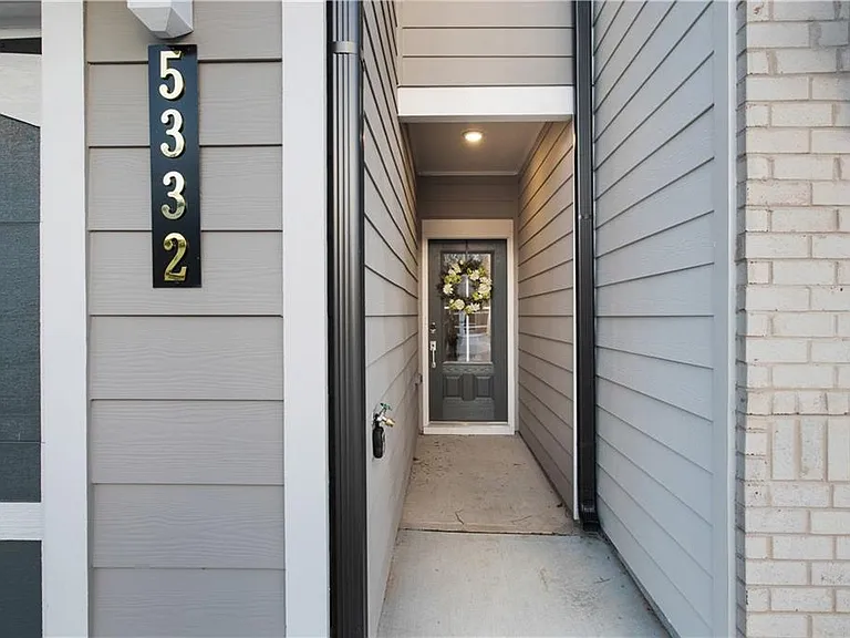 5332 Melbourne Ln — Photo 31