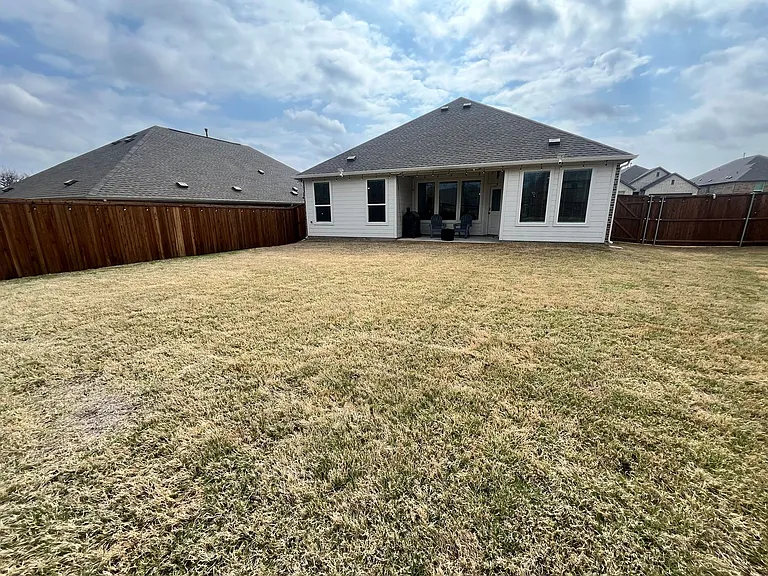 10016 Warlander Dr — Photo 18