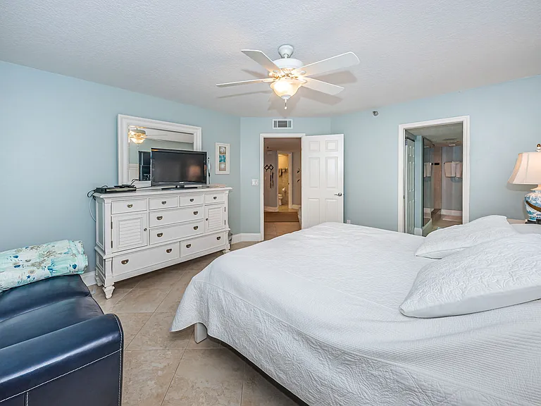420 Gulf Blvd #504 — Photo 31