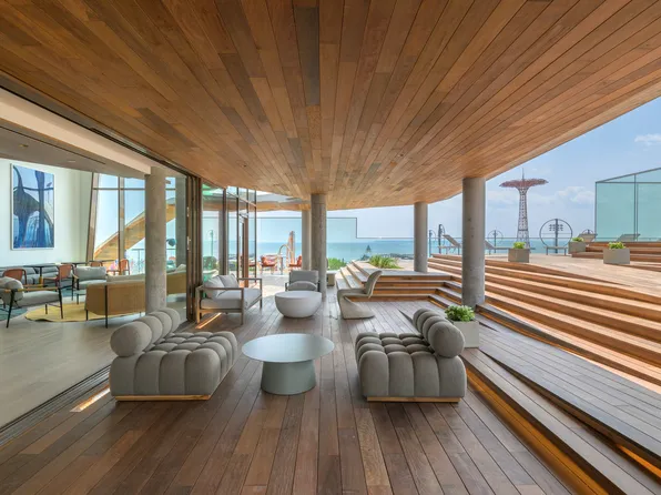 1515 Surf Avenue image 13 of 29