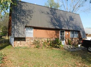 1210 E Wallace St, Shawnee, OK 74801