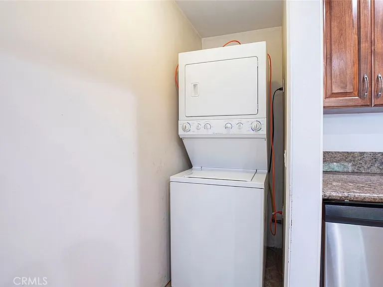 6602 Charlesworth Ave — Photo 21