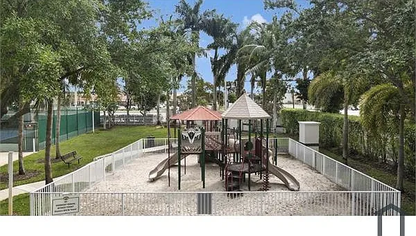 7015 Hawks Nest Ter — Photo 17