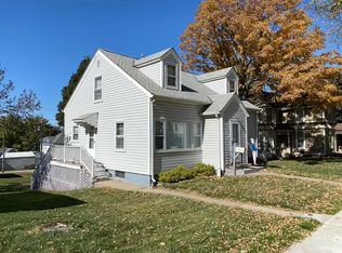306 N Walnut St, Avoca, IA 51521