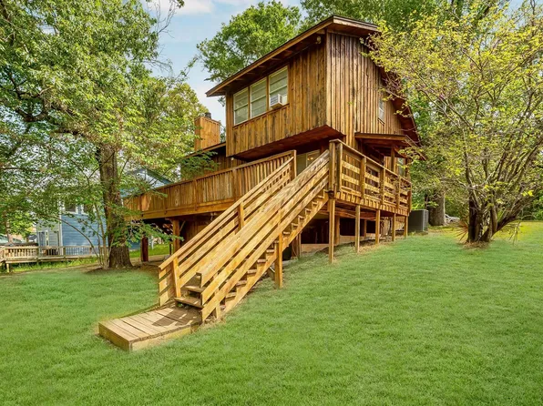 7 Lake Dr, Huntsville, TX 77320