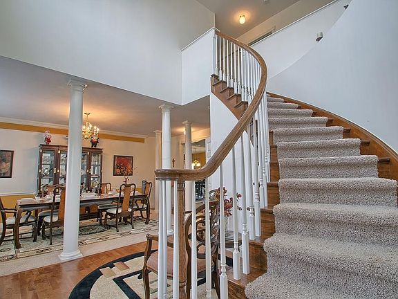 5th image of 4420 Orangeberry Dr