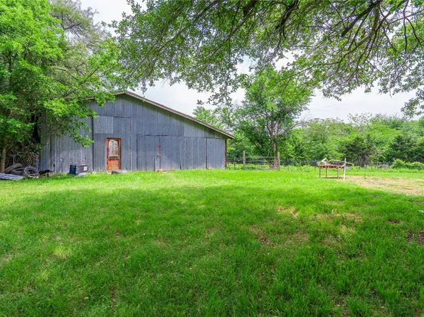 1 County Road 3209, Campbell, TX 75422