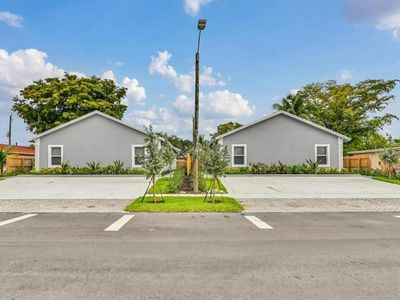 2341 NW 4th St #1-2, Pompano Beach, FL, 33069