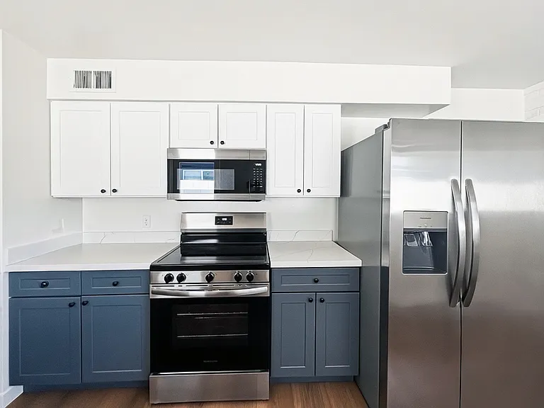 3020 E Yale St #2 — Photo 19