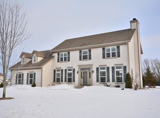 S84W12683 Blue Heron Ln, Muskego, WI 53150