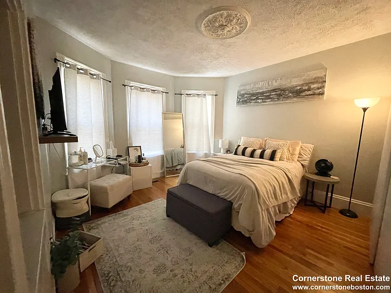 24 Pond St #1 — Photo 7