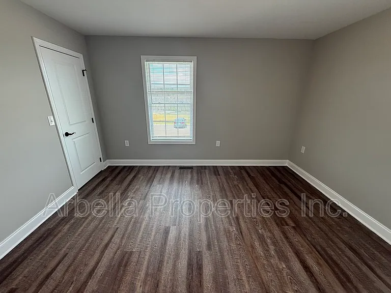127 Adams And Corby Rd #24 — Photo 11