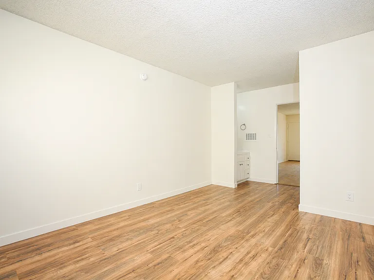 12456-12460 Culver Blvd — Photo 9