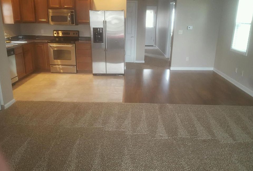 1st image of 20 Bolton Ave