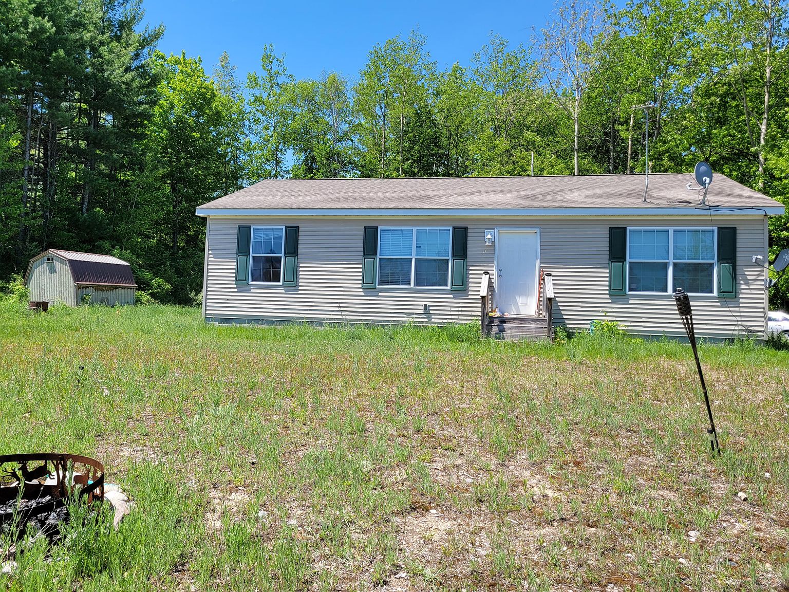 4270 E Black River Rd, Black River, MI 48721 Zillow