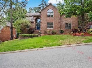 32 Chimney Sweep Ln, Little Rock, AR 72212