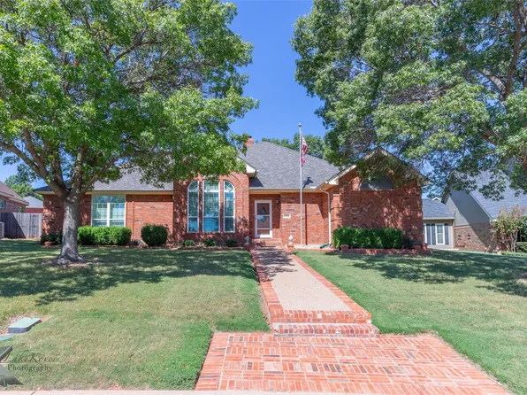 6326 Bay Hill Dr, Abilene, TX 79606