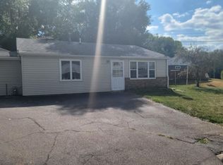 3112 8th St, Sioux City, IA 51105