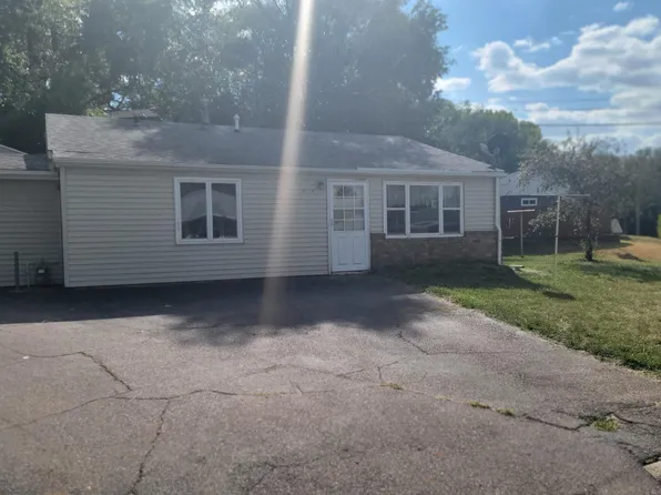 3112 8th St, Sioux City, IA 51105