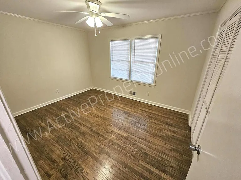 777 Windsor Rd — Photo 10