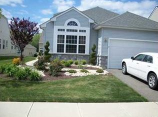 25 Sonoma St, Monroe Township, NJ 08831