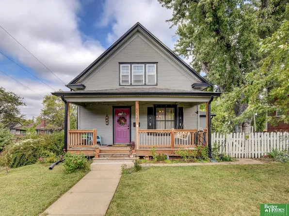 5530 Leavenworth St, Omaha, NE 68106